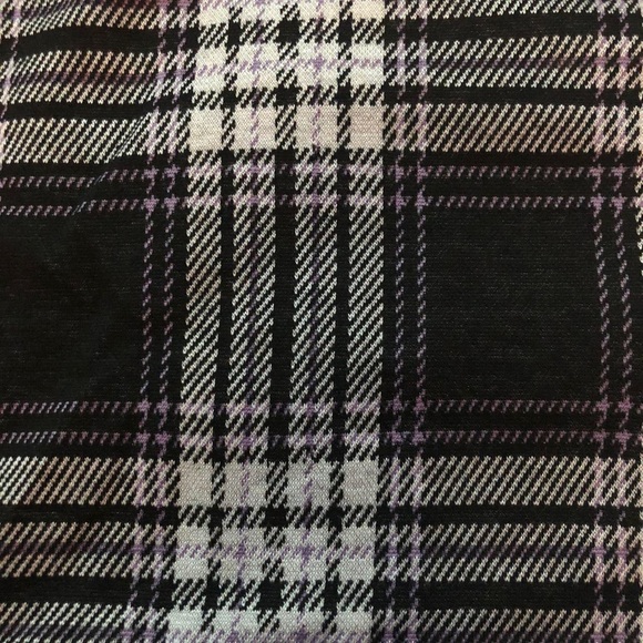 Plaid skirt - Picture 4 of 4